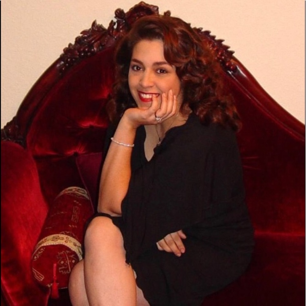 Meet your Posher, Shirin